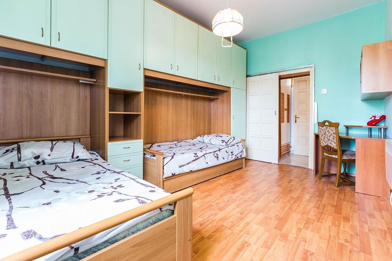 Forum 2Br Apartment In Old Town *