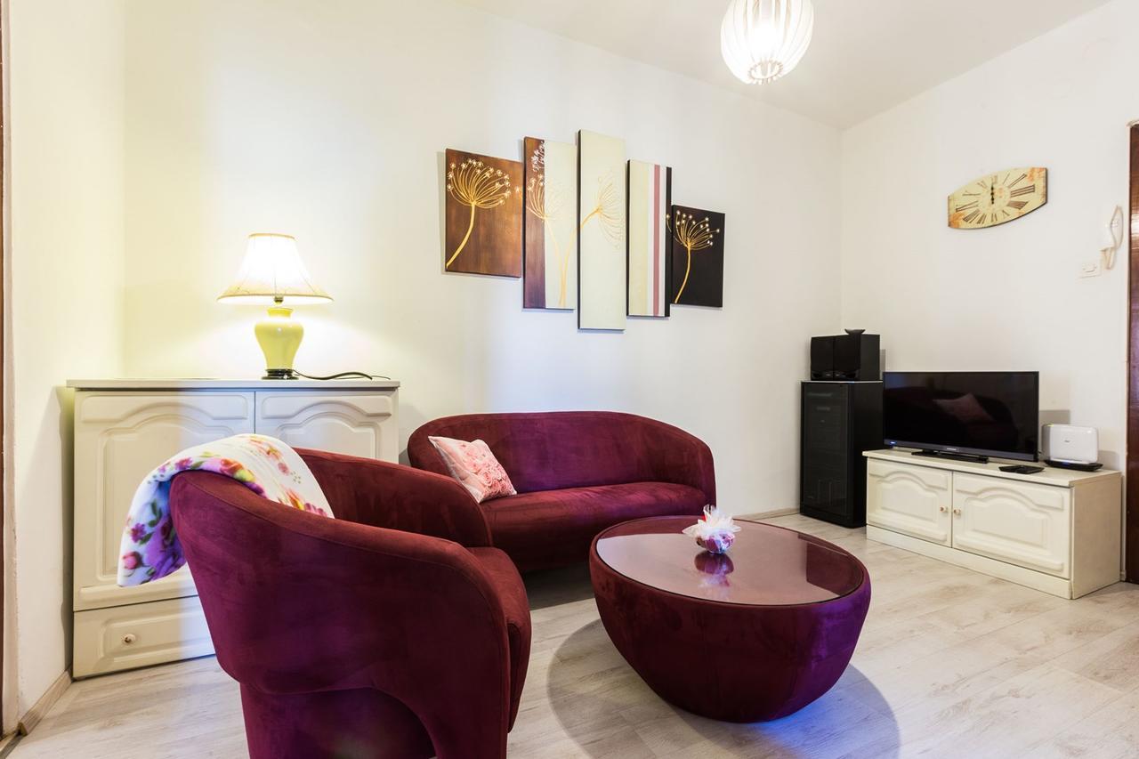 Forum 2Br Apartment In Old Town Zadar