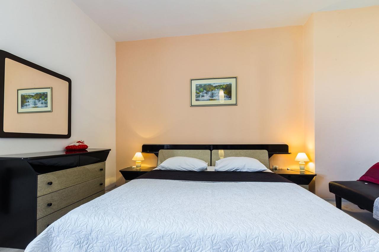 Forum 2Br Apartment In Old Town *